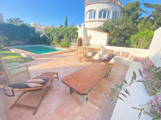 Beautiful Villa With Pool, Barbecue, And Garden Jávea Exteriör bild